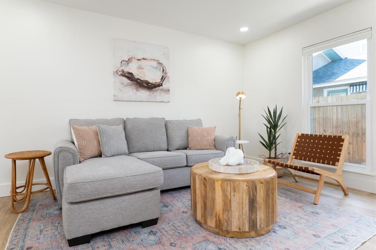 Be A Nomad 2 Bedroom Close To The Beach Jacksonville Beach Exteriör bild