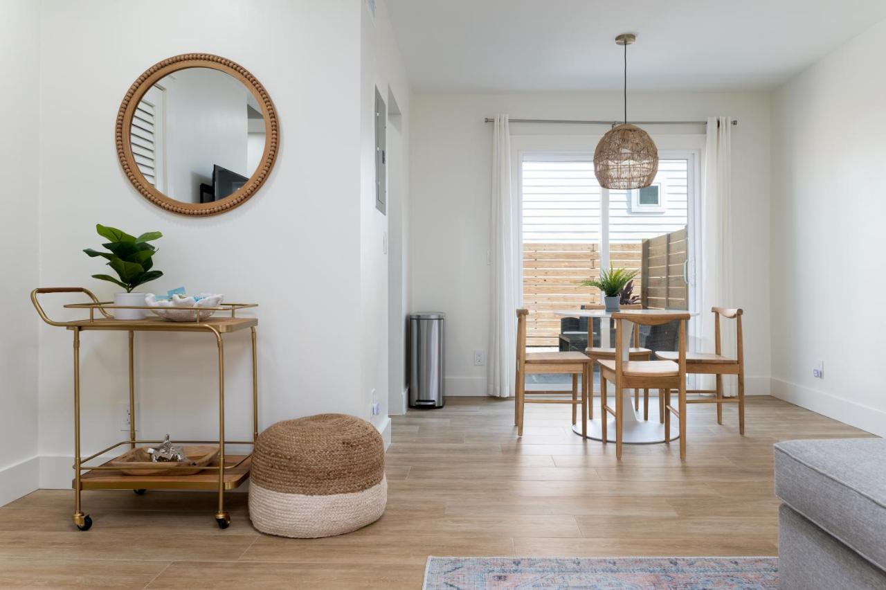 Be A Nomad 2 Bedroom Close To The Beach Jacksonville Beach Exteriör bild